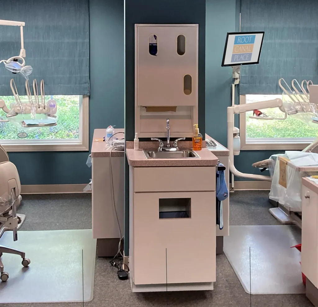 Root Canal Place examination room